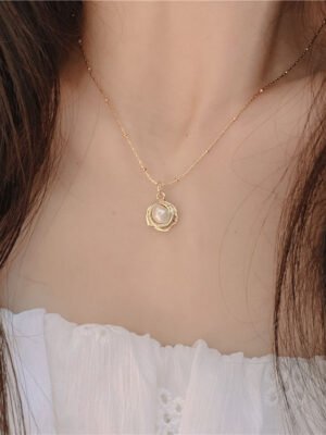 Temperament Retro Necklace