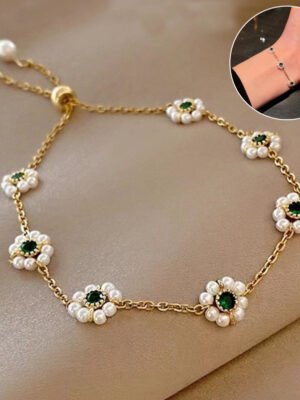 Pearl Flowers Bracelet